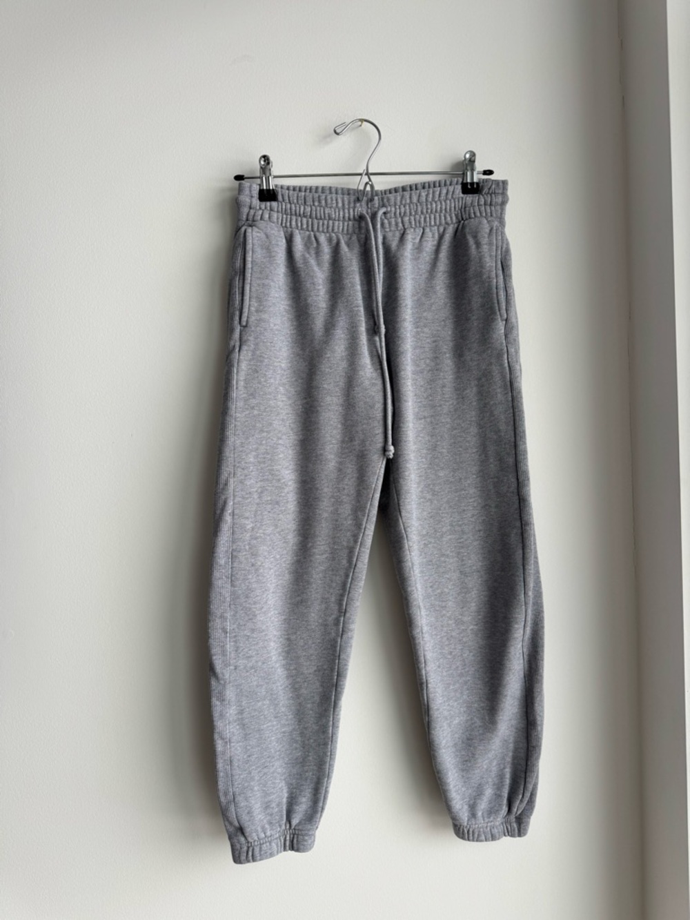 TNA CozyAF Fleece Sweatpants in Heather Grey